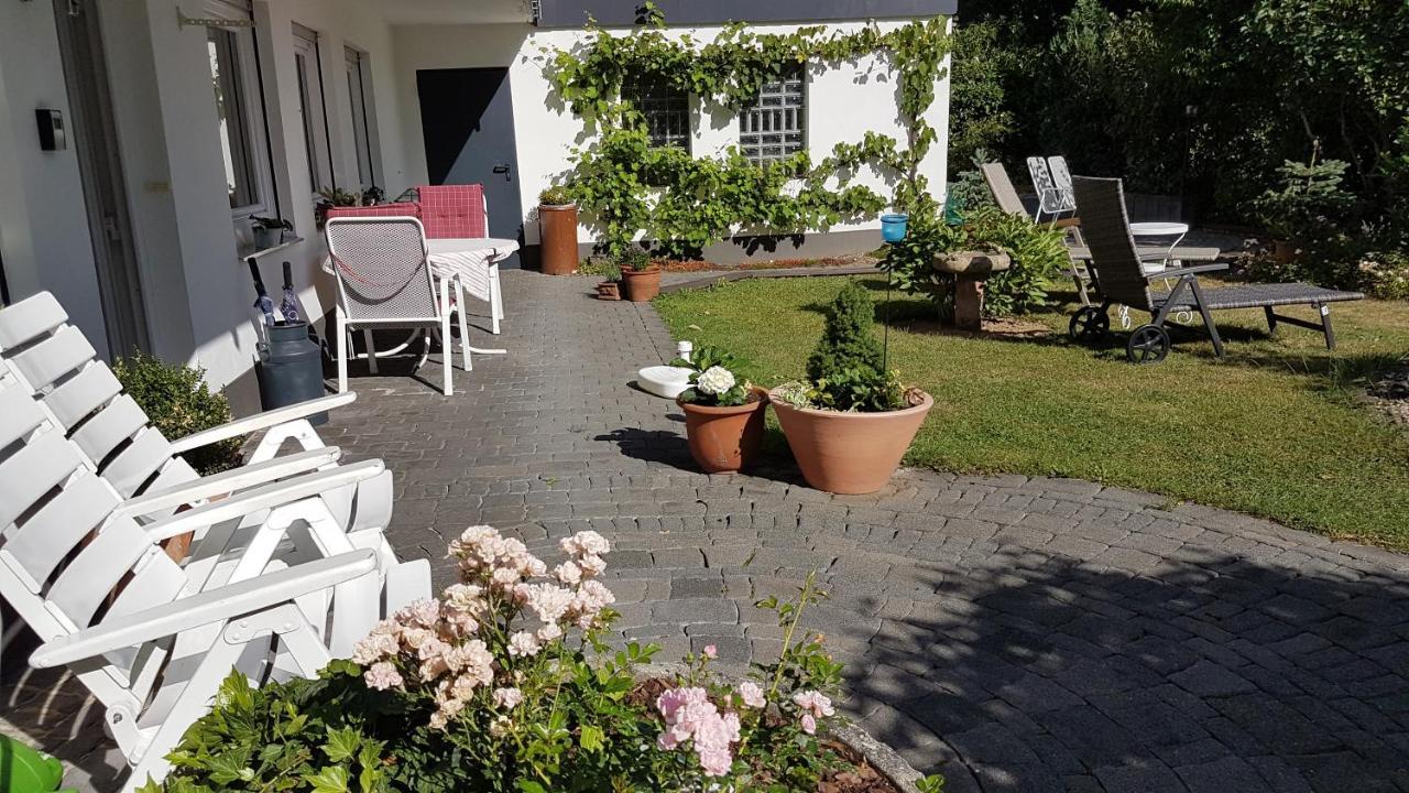 Апартаменты Haus Sonnenschein Wiltingen Экстерьер фото